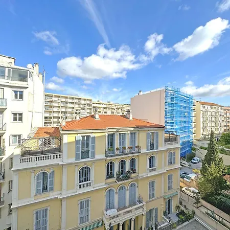 Apartment Waterfront With Stunning Panoramic Outlook Nice